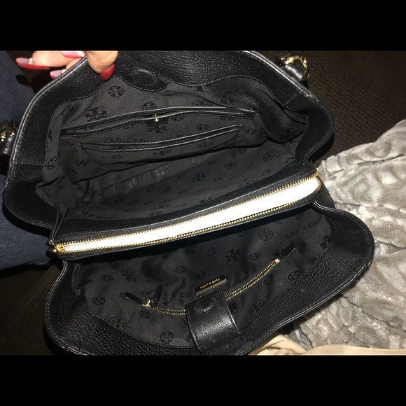 Tory Burch 2017 Bag - Picture 4 of 6